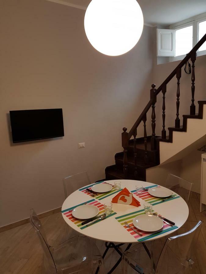 La Casa Di Abbi Apartment Naples Luaran gambar
