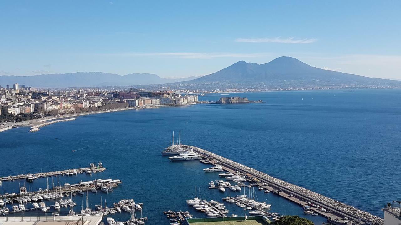 La Casa Di Abbi Apartment Naples Luaran gambar