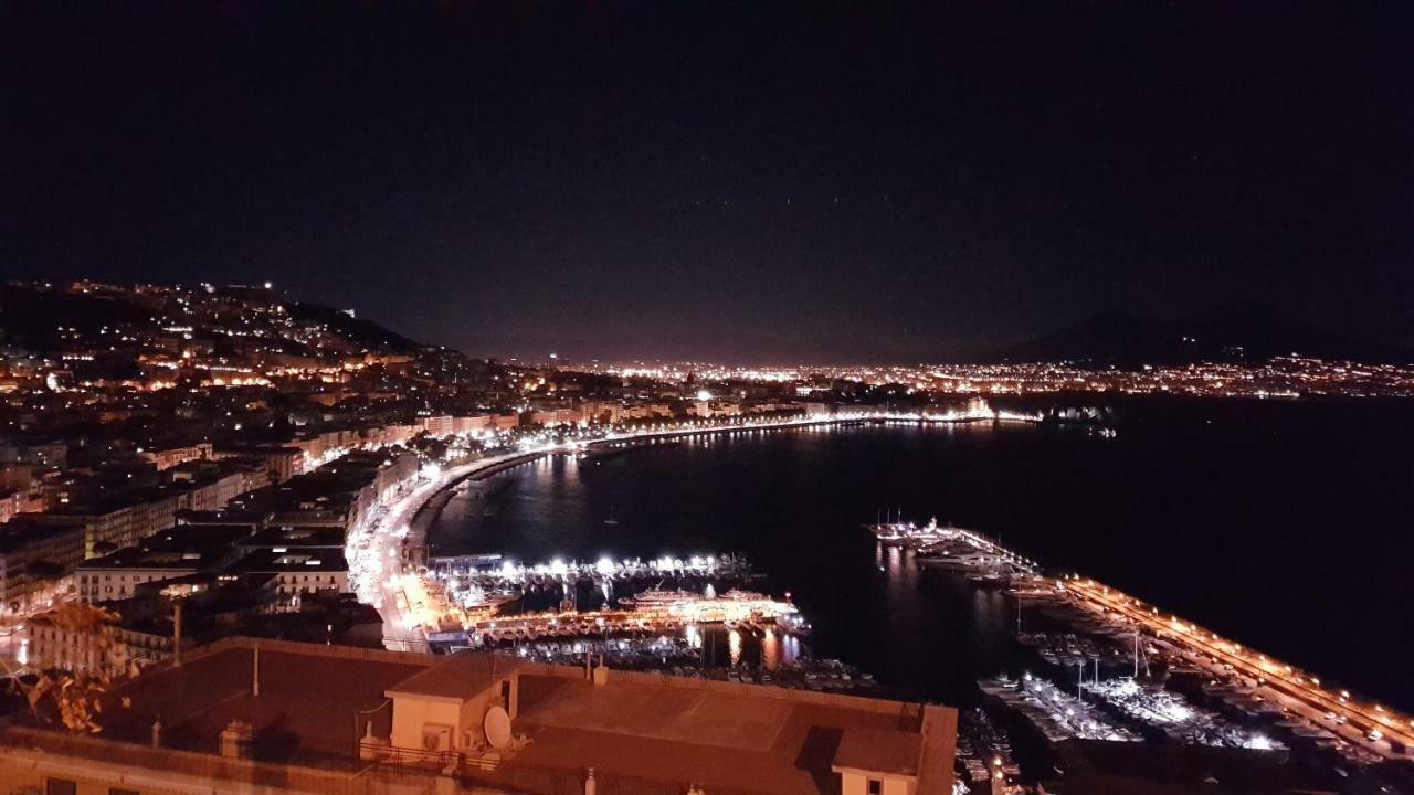 La Casa Di Abbi Apartment Naples Luaran gambar