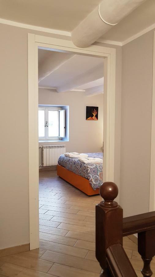 La Casa Di Abbi Apartment Naples Luaran gambar